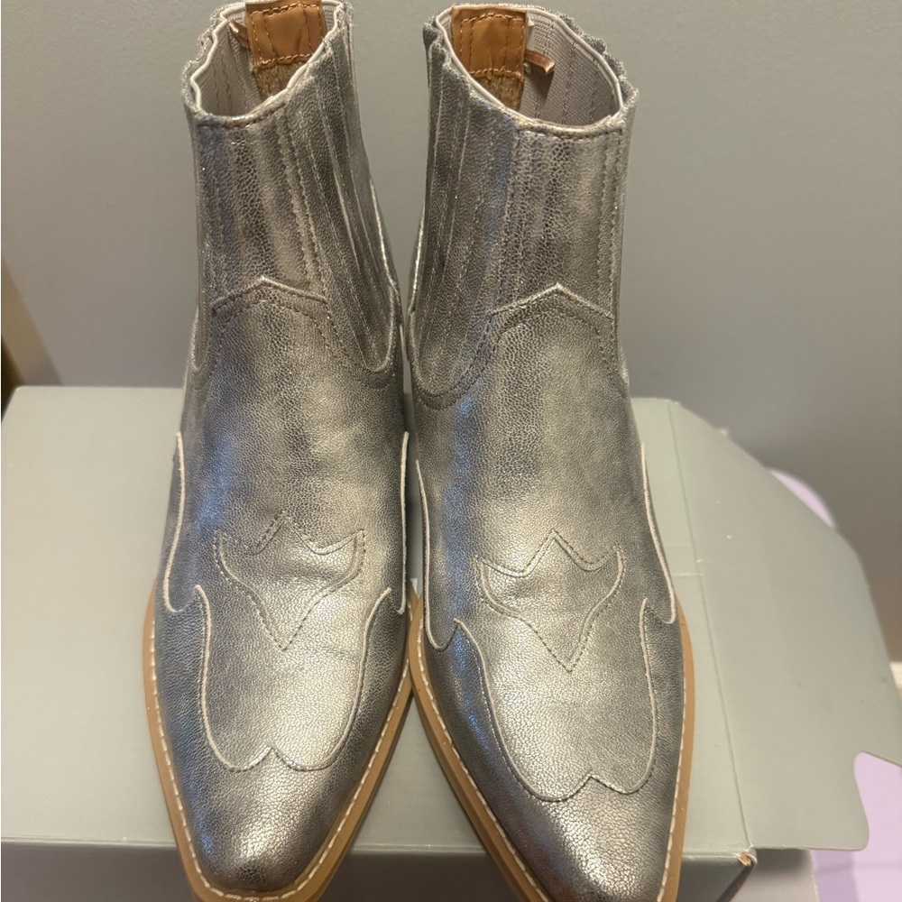 Forever 21 Silver Faux Leather Cowboy Ankle Boots